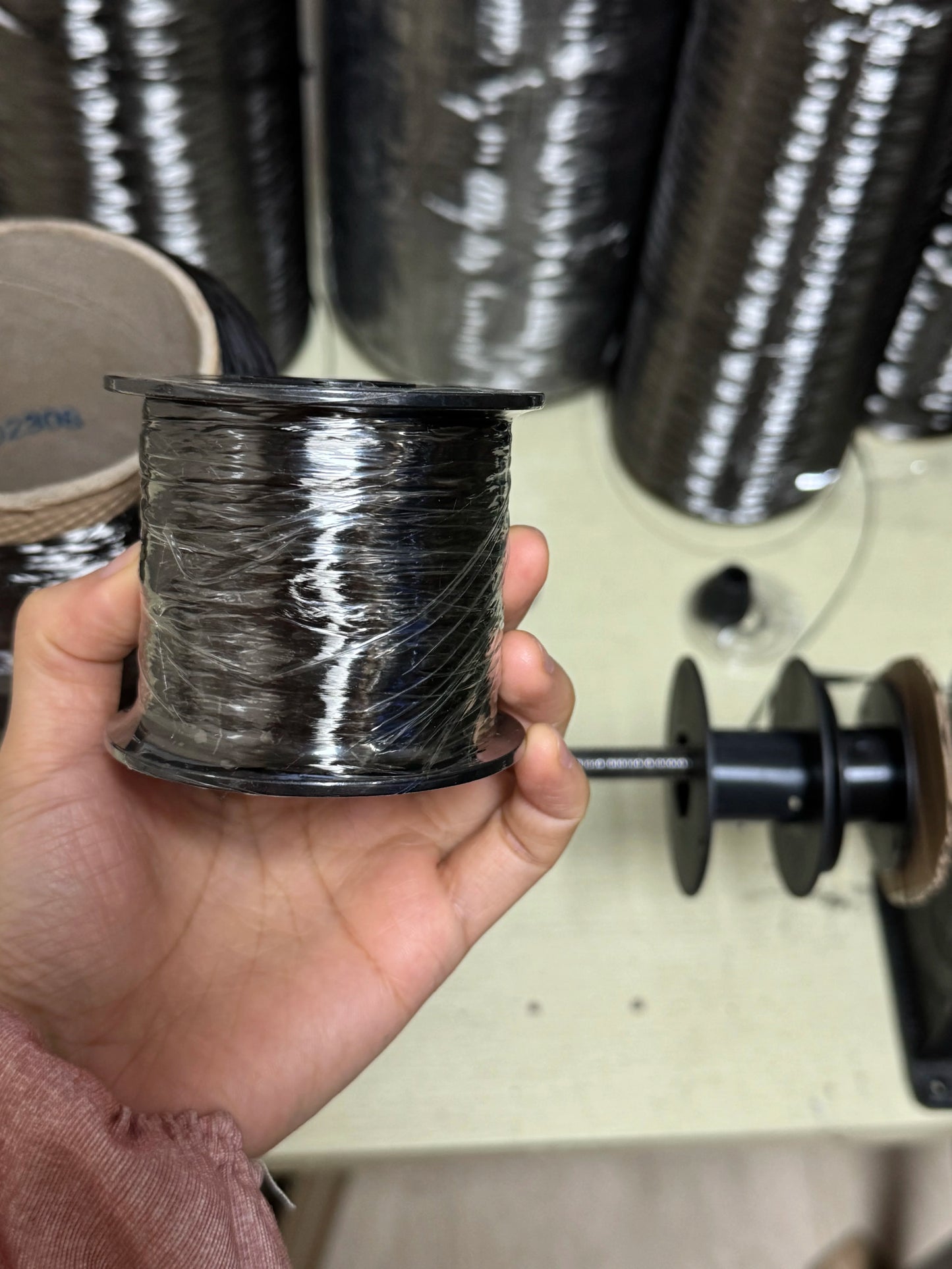 Lenght 30m 50m 100m 1K 3K 6K 12K 24K 48K 50K Carbon Black Fiber Thread High Quality Long Line Carbon